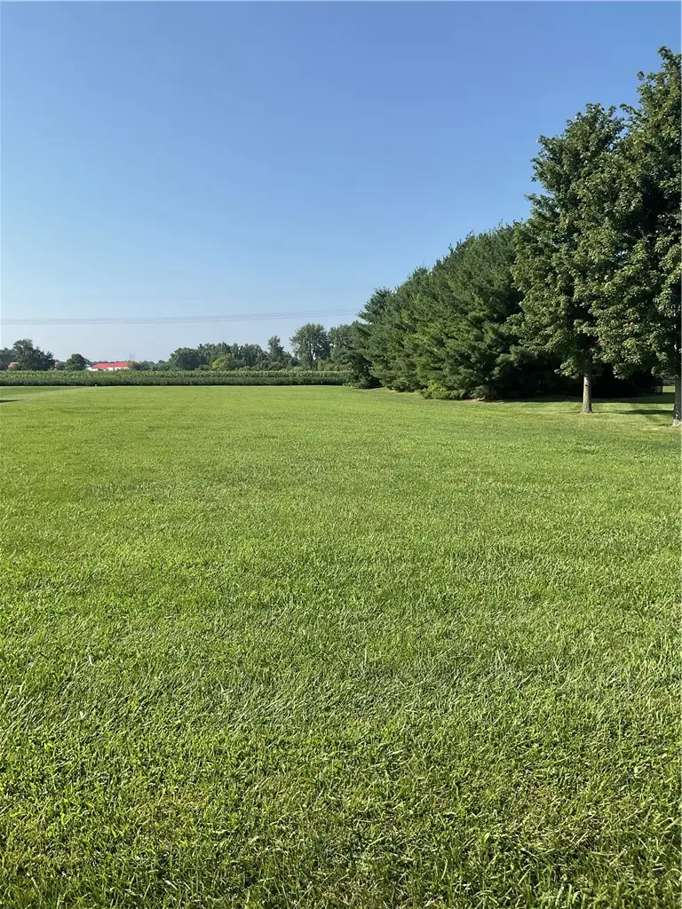 2555 Ash Avenue, Decatur, IL 62526 - #1
