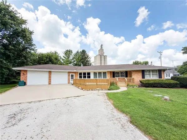 4 E 1st Street, Hume, IL 61932
