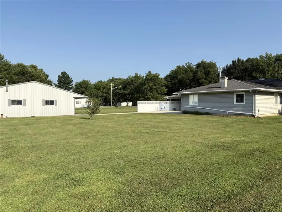 204 Orchard Drive, Newton, IL 62448 - #3