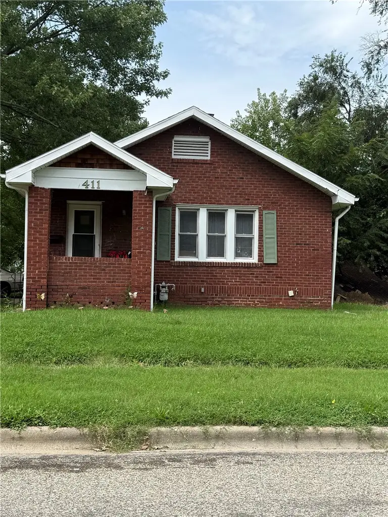 411 Columbia Street, Danville, IL 61832 - #1