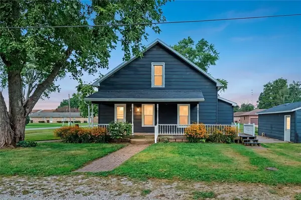 206 Wabash Avenue, Catlin, IL 61817
