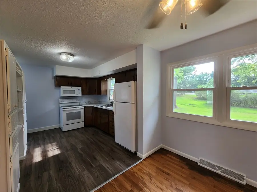 2983 S Wheatland Road, Decatur, IL 62521 - #3
