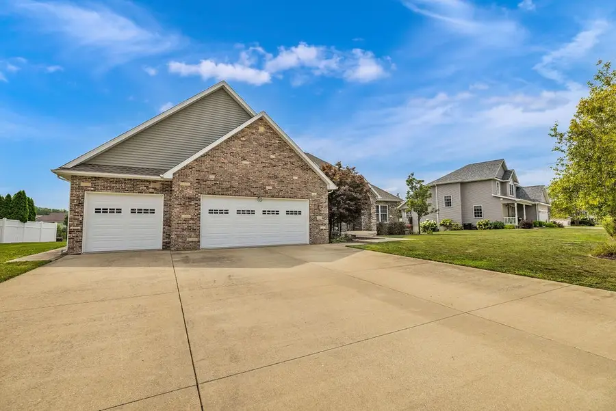 6561 Daybrook Drive, Decatur, IL 62521 - #3