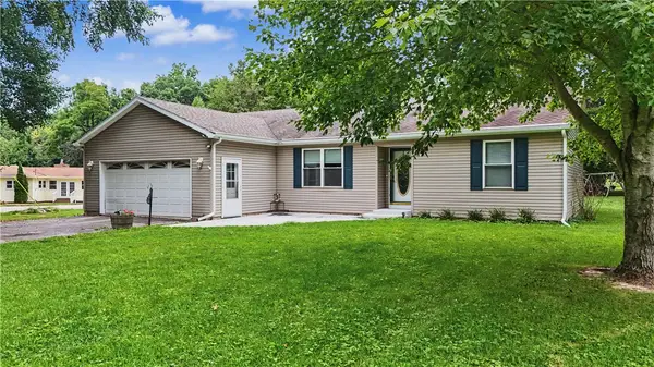 14561 N 875 East Road, Fairmount, IL 61841