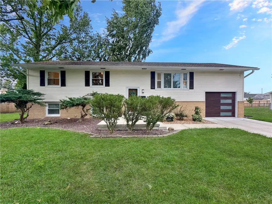 20 Country Gardens, Mattoon, IL 61938 - #2