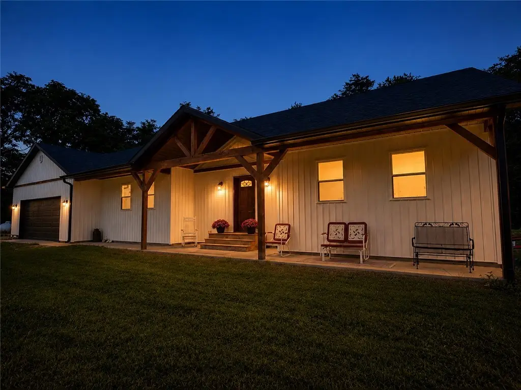 25760 E 1750th Road, Marshall, IL 62441 - #1