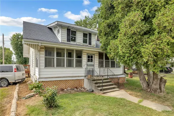 803 W Strain Street, Sullivan, IL 61951