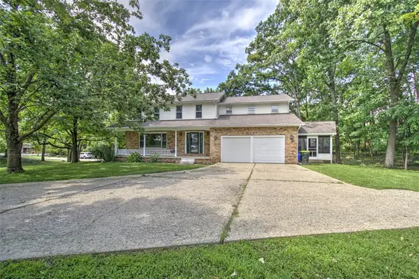 2355 Hawthorne Drive, Decatur, IL 62521