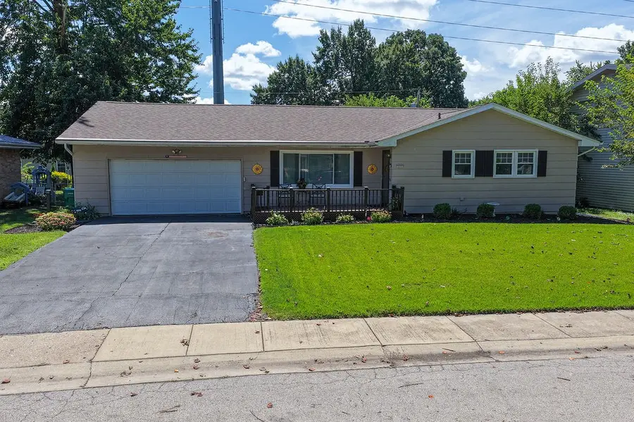 533 Buckingham Drive, Decatur, IL 62526 - #2
