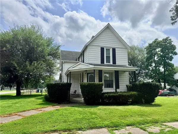 701 W Washington Street, Hoopeston, IL 60942