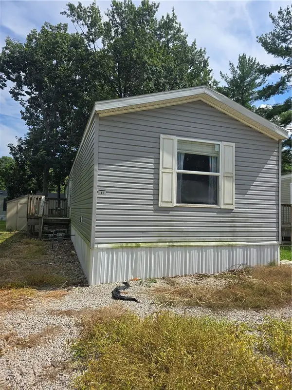 11 Pattie Drive, Oakwood, IL 61858