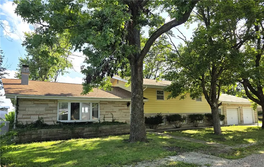 23 Elm Drive, Bethany, IL 61914 - #2