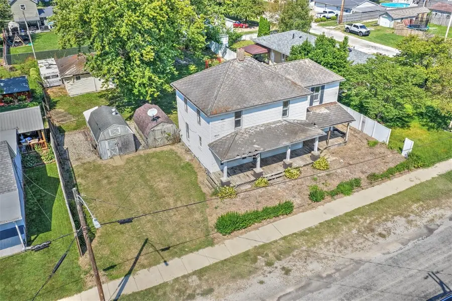 235 Warren Street, Warrensburg, IL 62573 - #3