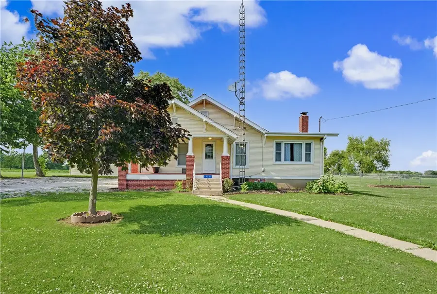 17215 E 2750 North Road, Bismarck, IL 61814 - #3