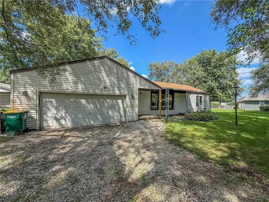 118 Bower Street, Oreana, IL 62554 - #2