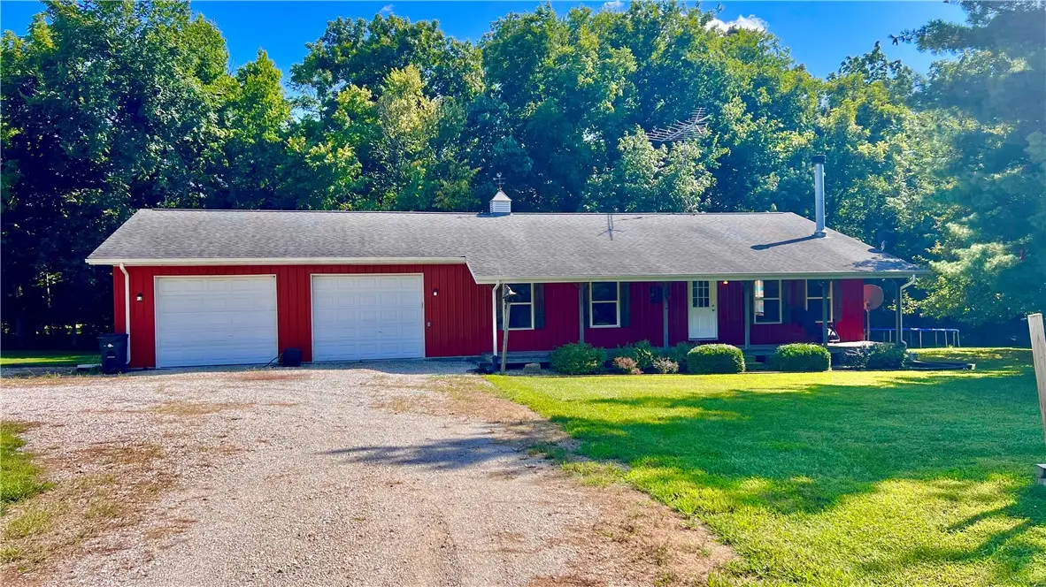 2439 E 1500 North Road, Shelbyville, IL 62565 - #1