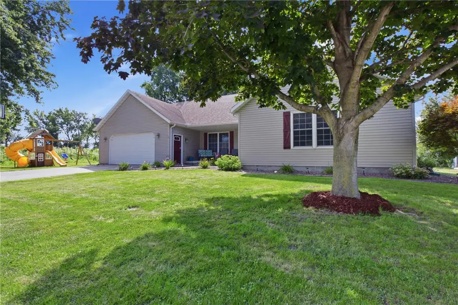 1117 S Washington Street, Sullivan, IL 61951 - #3