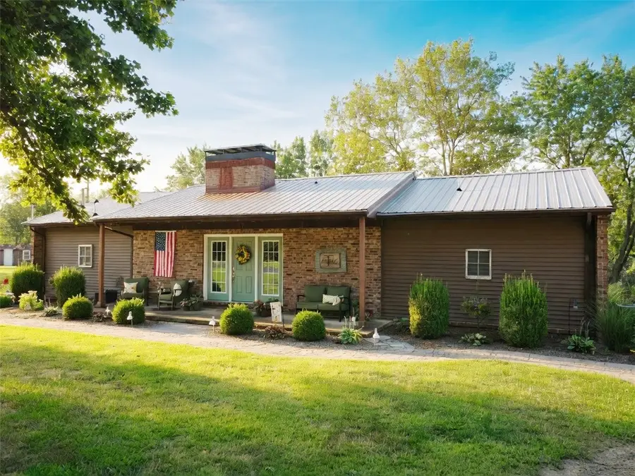 12180 E 900 Avenue, Newton, IL 62448 - #2