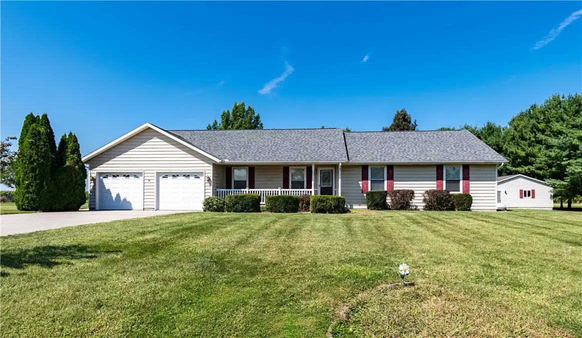 7 Tanglewood Estates, Sullivan, IL 61951 - #1