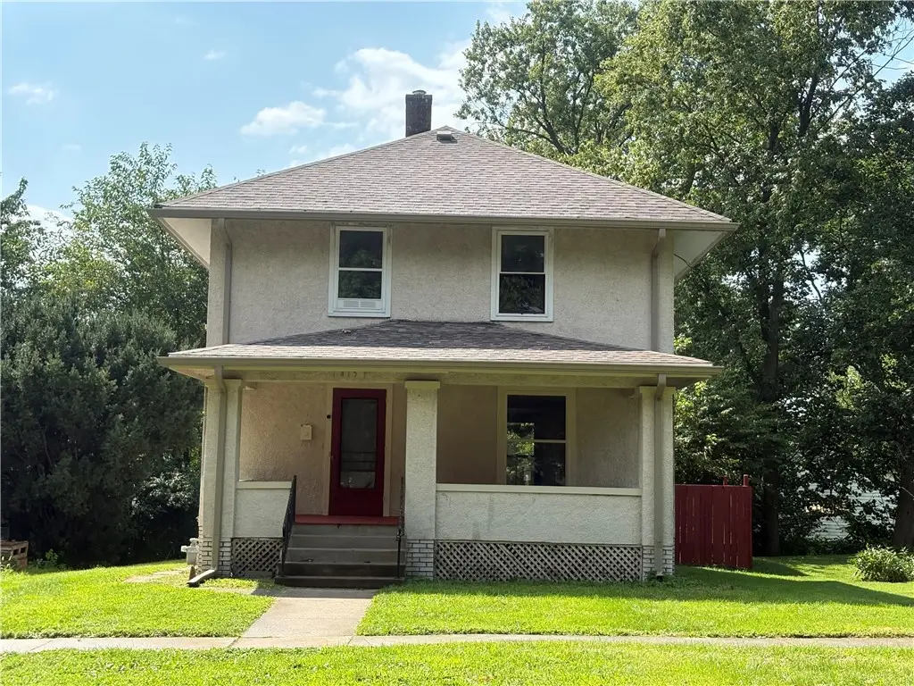 415 S Fourth Street, Hoopeston, IL 60942 - #1