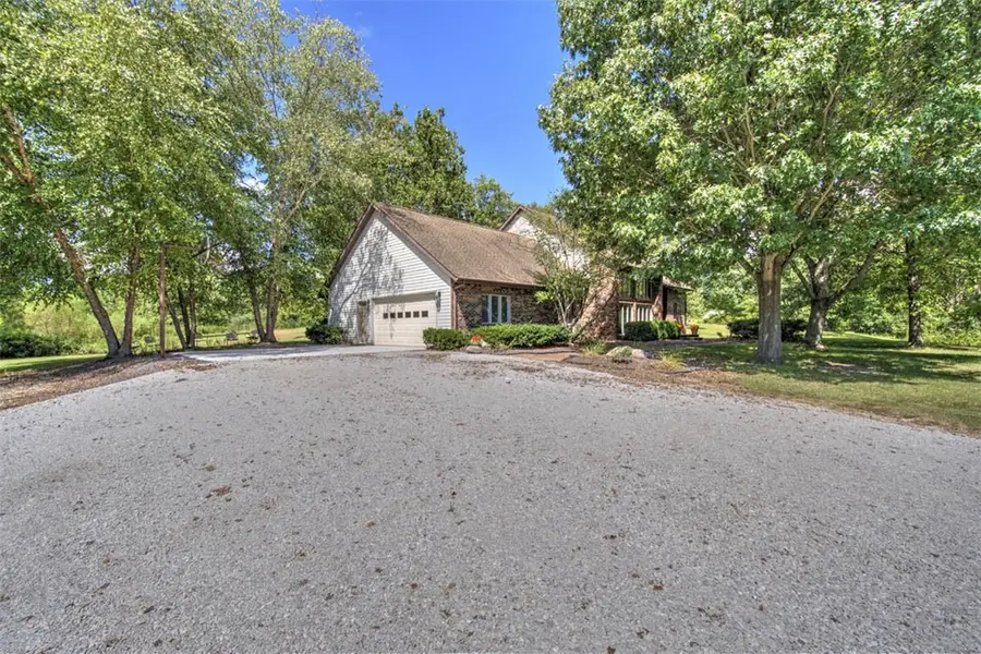5027 N Oakley Road, Argenta, IL 62501 - #2