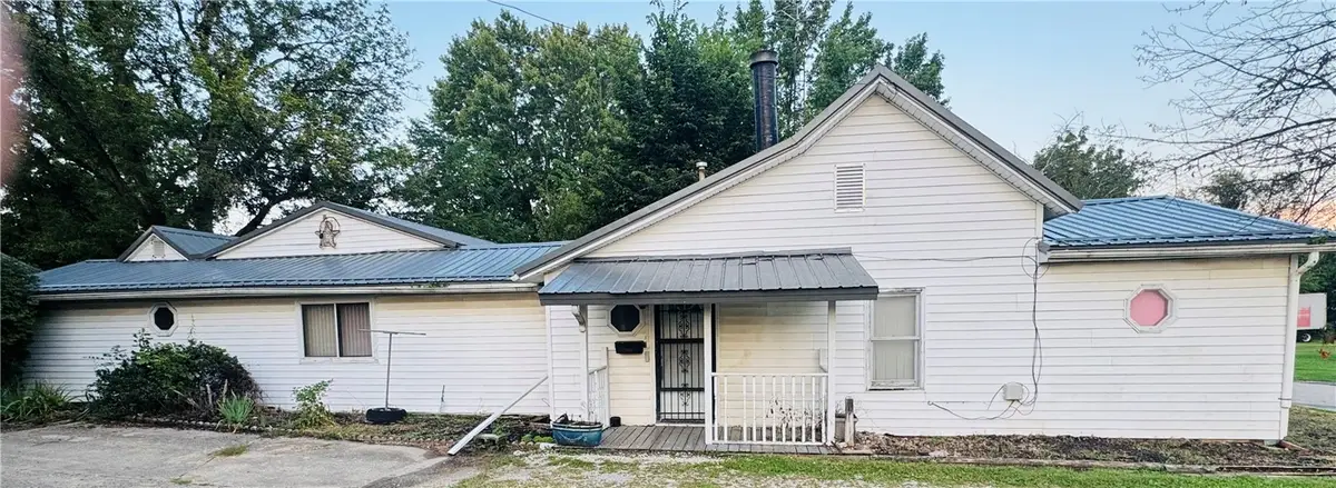 213 N 2nd Street, Georgetown, IL 61846 - #1