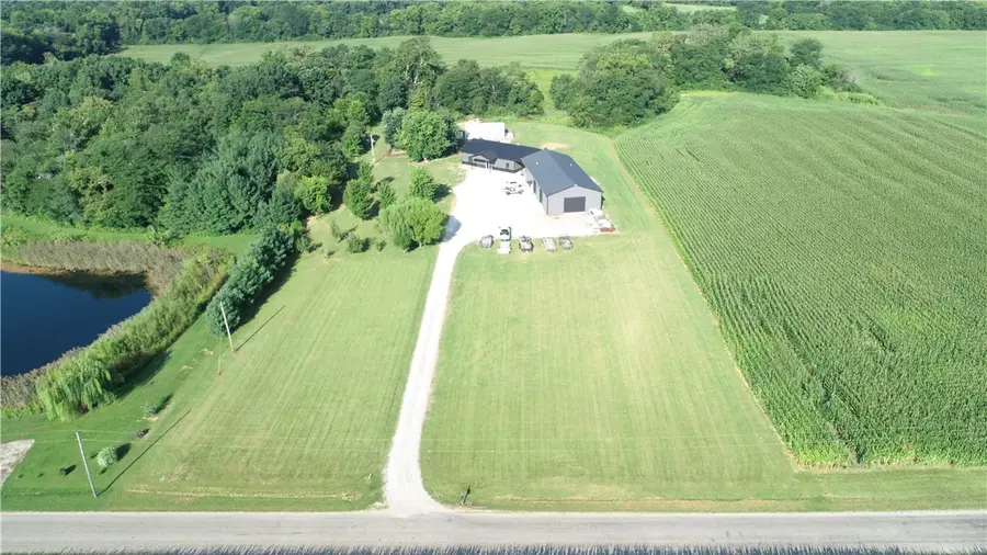 9175 N County Road 2150 E, Ashmore, IL 61912 - #2