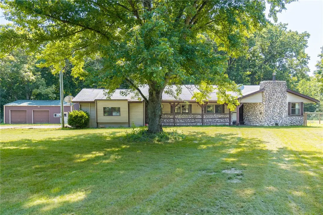 1474 Us Route 40, Toledo, IL 62468 - #1