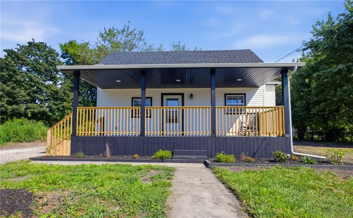 609 W Green Street, Newman, IL 61942 - #1