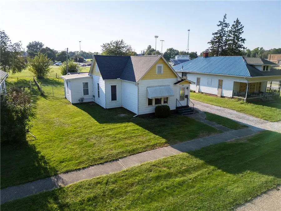 302 Logan Street, Georgetown, IL 61846 - #2