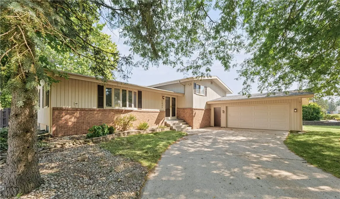 1423 Golf Terrace, Danville, IL 61832 - #1