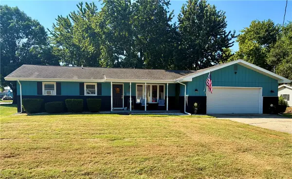 327 W Samuel Street, Assumption, IL 62510
