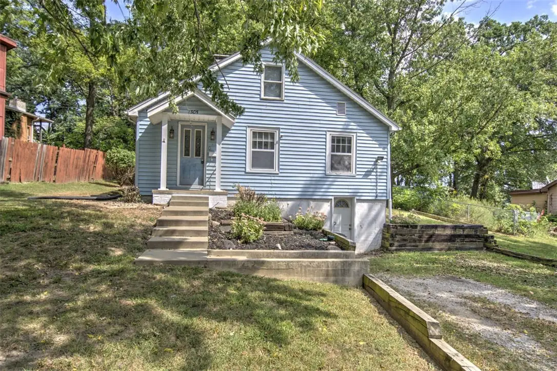 1305 Oak Drive, Decatur, IL 62526 - #1