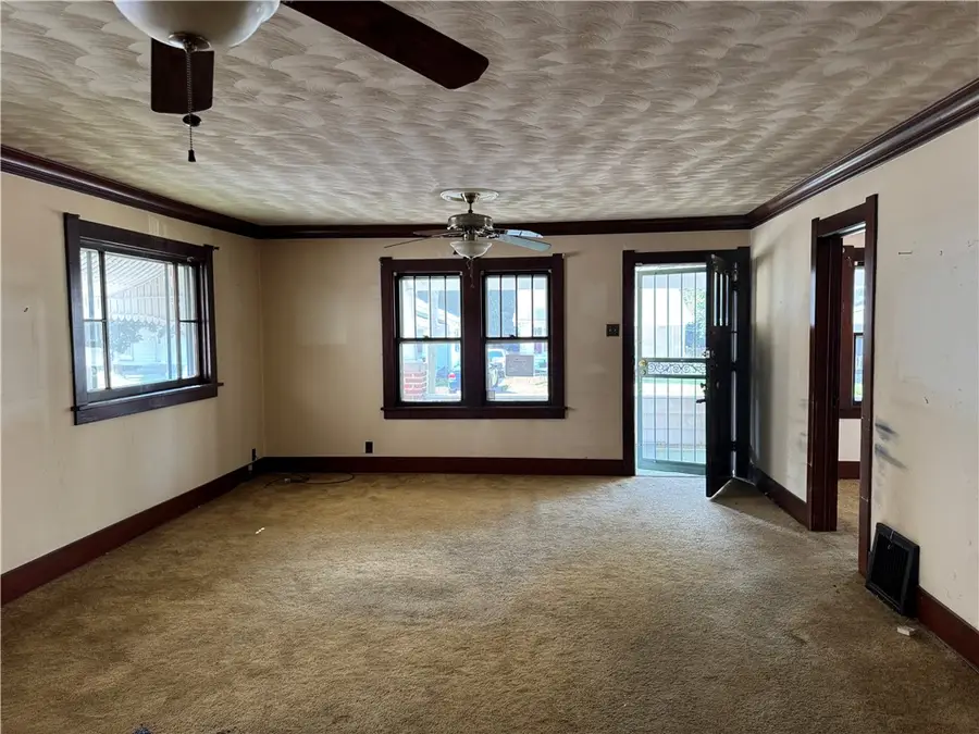 742 W Center Street, Decatur, IL 62526 - #3