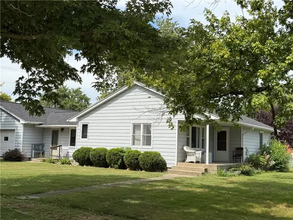 206 Washington Street, Fithian, IL 61844