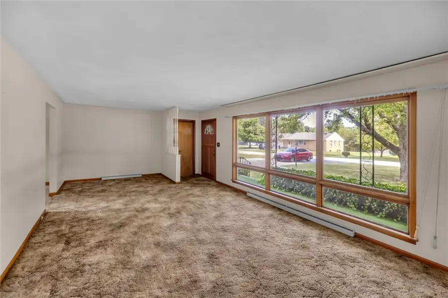 83 N Greenridge Drive, Decatur, IL 62526 - #3