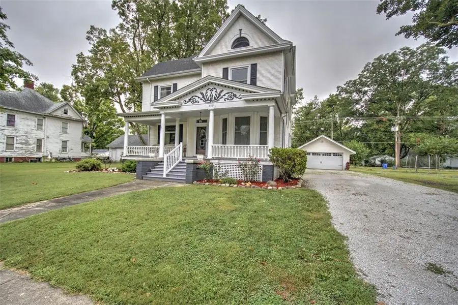 209 St. Marie Street, Blue Mound, IL 62513 - #2