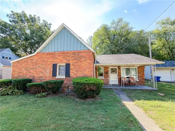 105 E Cherry Street, Hutsonville, IL 62433