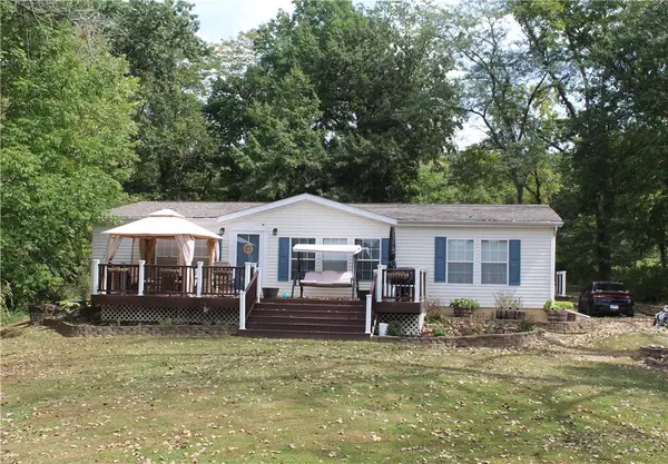 1 Harbormaster Cove, Pana, IL 62557