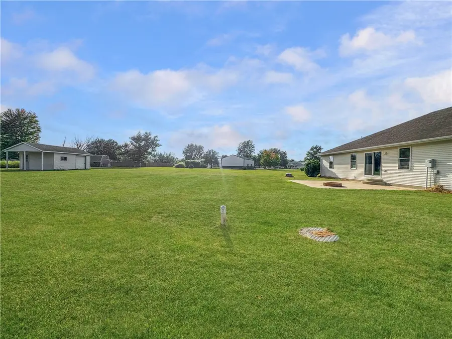 37 S Shores, Sullivan, IL 61951 - #3