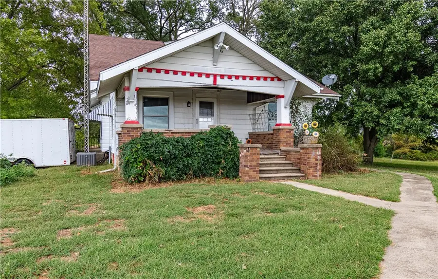 1025 County Highway 12, Tower Hill, IL 62571 - #2