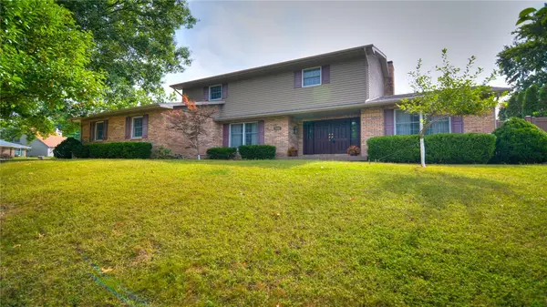 4484 Country Manor Lane, Decatur, IL 62521
