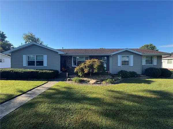 711 E Jackson Avenue, Chrisman, IL 61924