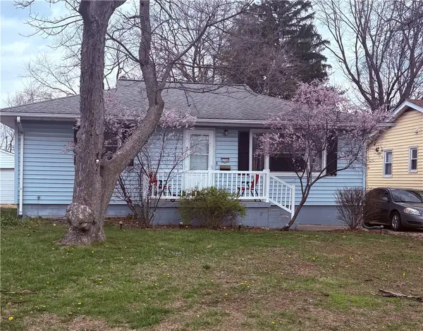 1744 Division Street, Decatur, IL 62526