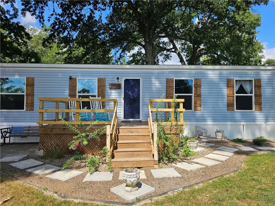 205 S Missouri Street, Greenup, IL 62428 - #2