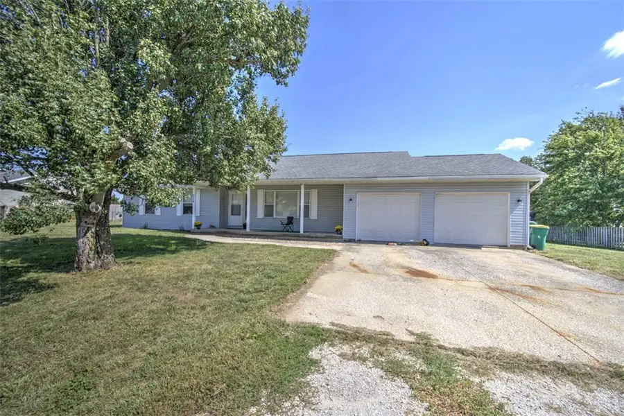 514 Debbie Drive, Niantic, IL 62551 - #3