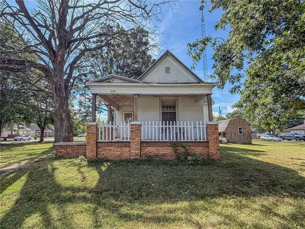 2105 Dewitt Avenue, Mattoon, IL 61938