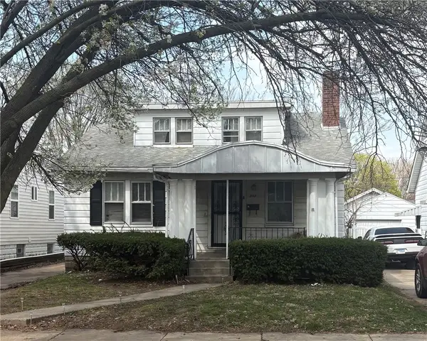 2112 E Clay Street, Decatur, IL 62521