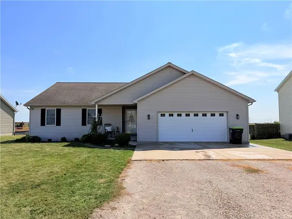 416 Kennedy Street, Maroa, IL 61756