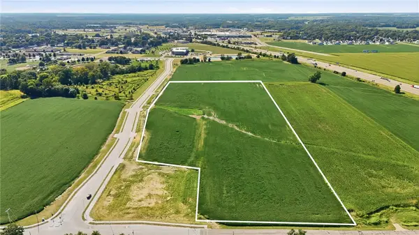 N 1400th Street, Effingham, IL 62401